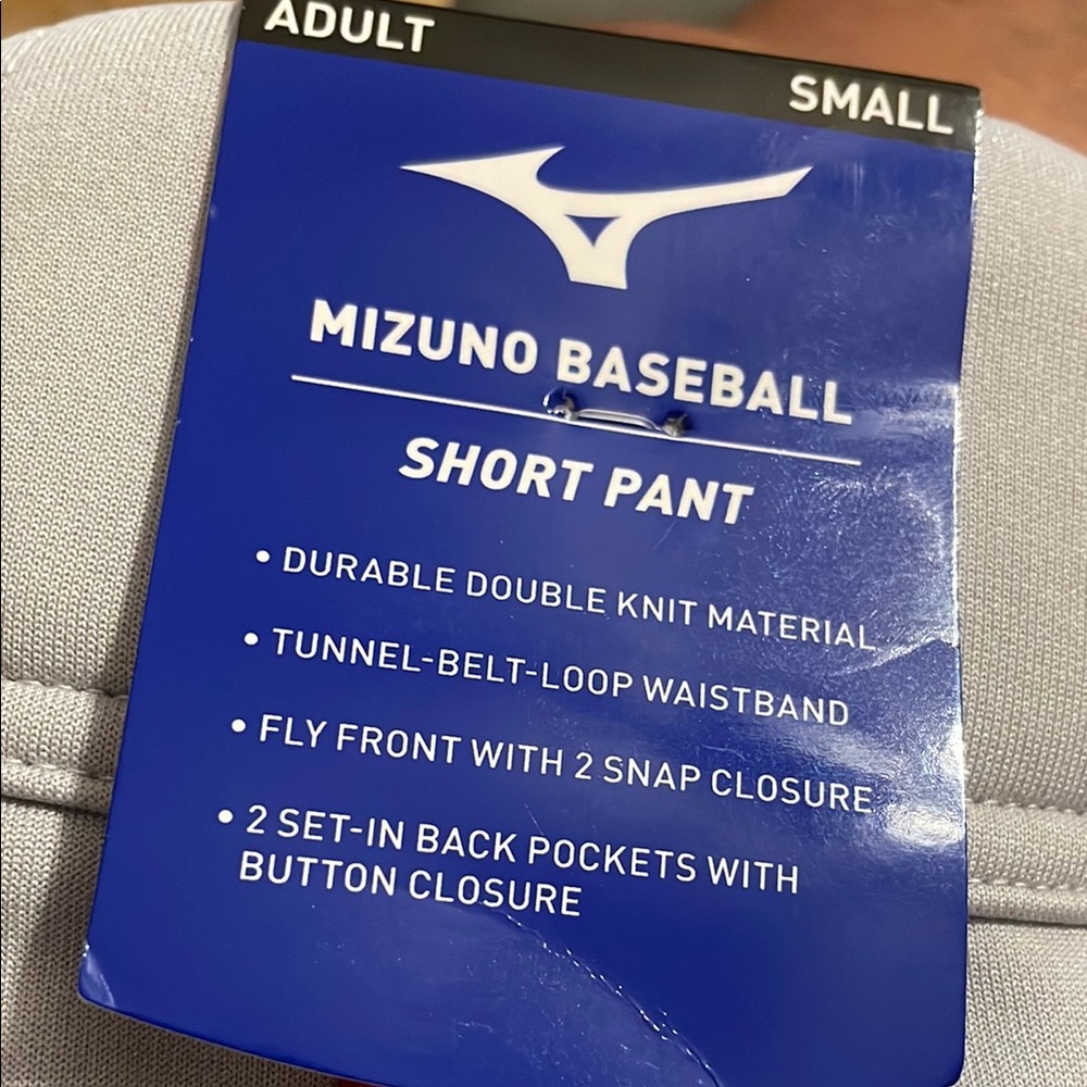 Mizuno Gray/ red piping Athletic Short pant durable Knit Design